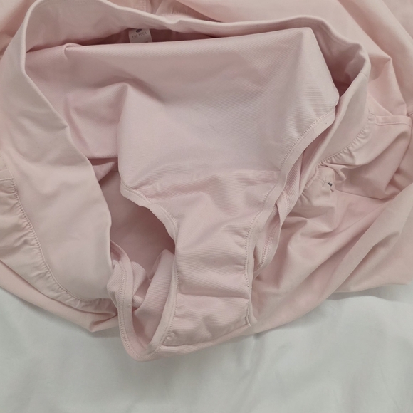 CRZ YOGA Pink Fully Lined Athletic Shorts Size M Like New - Picture 3 of 9